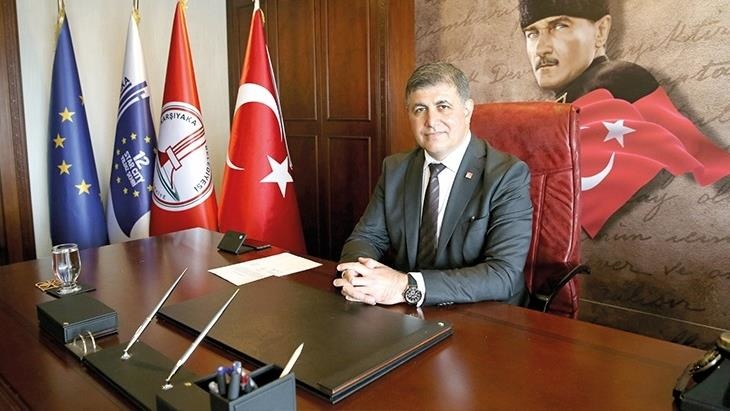 CHP’nin İzmir adayı Cemil Tugay’dan ilk sözler: Sorunlara kalıcı çözümler üreteceğiz