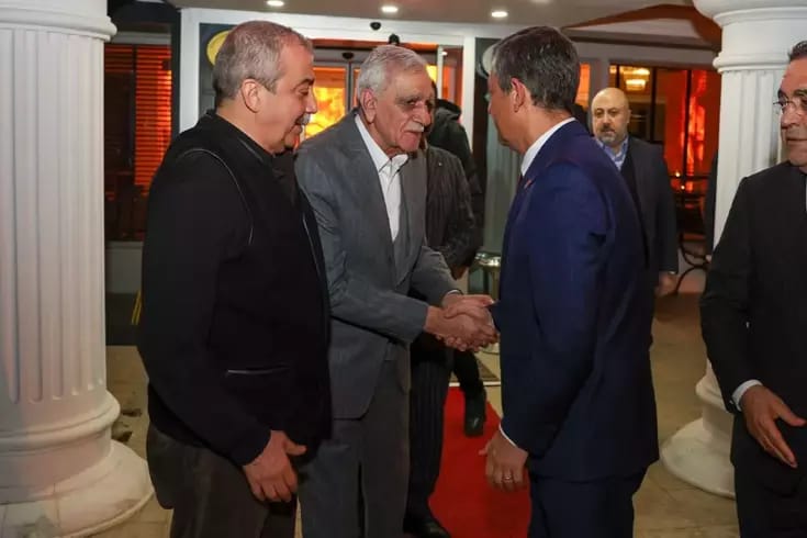 CHP Genel Başkanı Özgür Özel’den , Ahmet Türk’e ziyaret