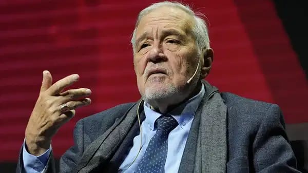 İlber Ortaylı’dan Atlas  açıklaması: Bu artık bir cinayet değil, adalet sınavıdır