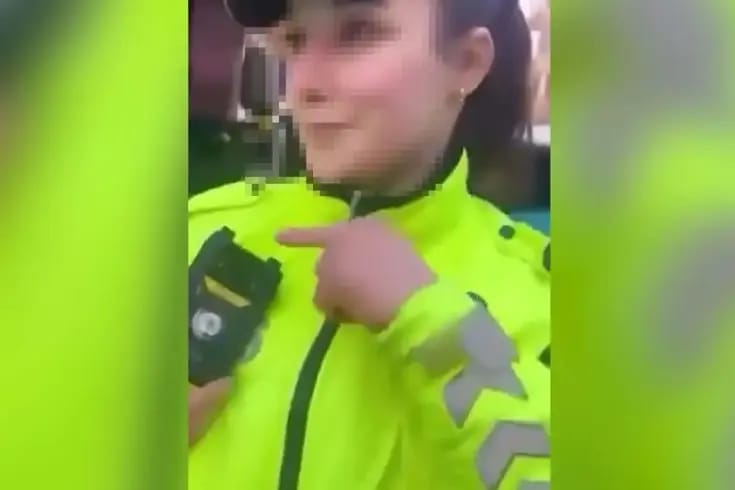 Kadın polisi kayda alıp hakaret eden otobüs şoförü gözaltına alındı