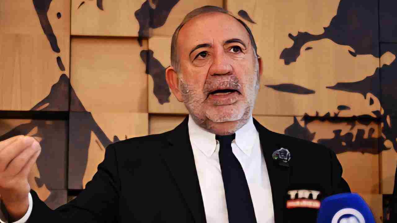 CHP’nin 38. Olağan İstanbul İl Kongresi’nin iptali için açılan dava 15 Mayıs’a ertelendi! Gürsel Tekin görevine devam edecek