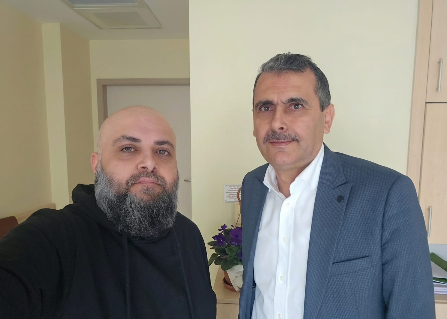 Osman Öztürk’ten Gazeteci Serkan Candaş’a Ziyaret ve Moral Desteği