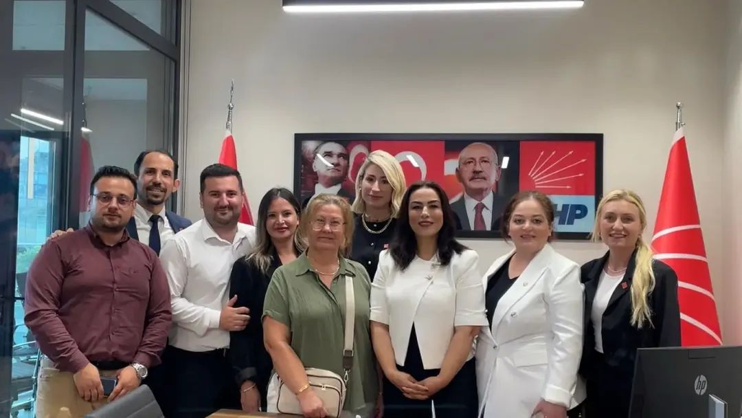 CHP İstanbul Kadın Kolları’nda Anlamlı Buluşma: “Ortak Hedefimiz Adalet ve Eşitlik”