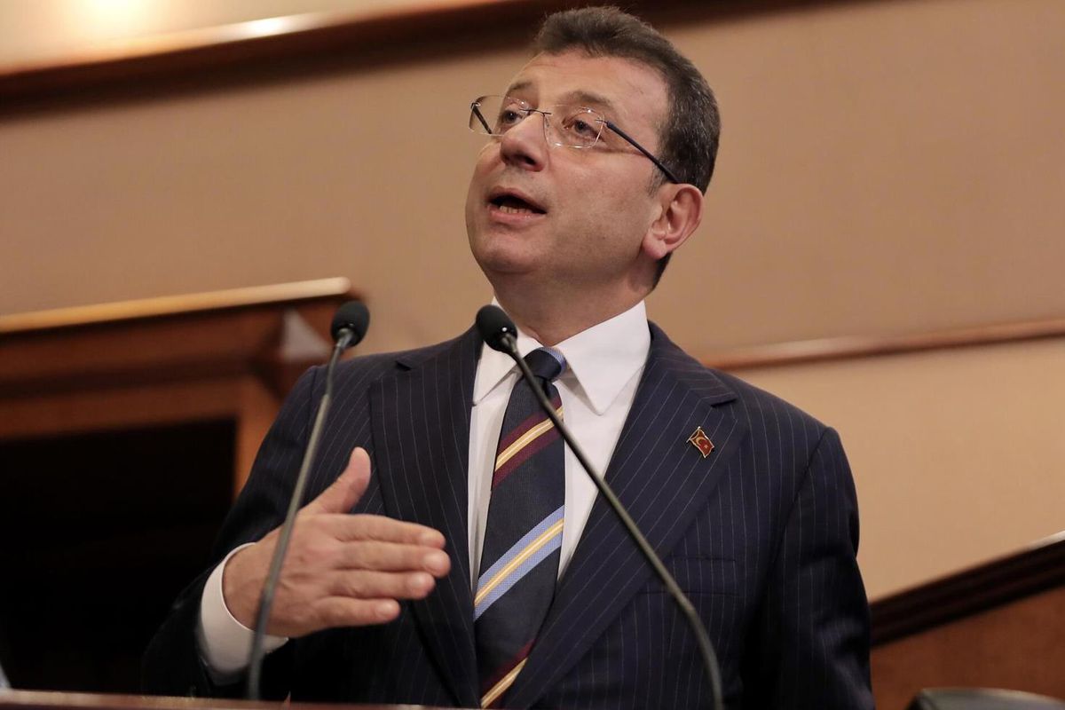 Belediyede rüşvet kavgası! Bağrışmaları duyan İmamoğlu da odasından çıkıp gelmiş